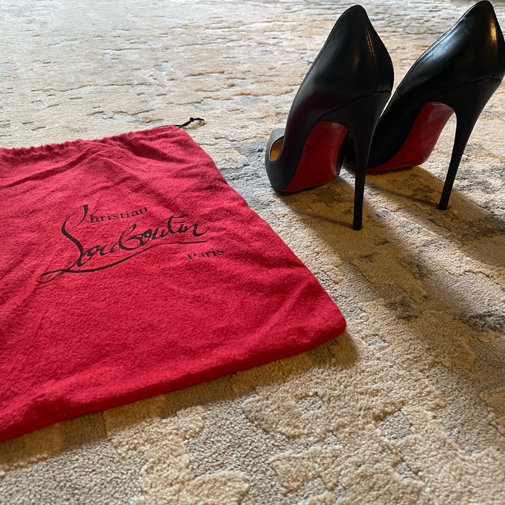 Christian Louboutin - So Kate - 38 - Picture 4 of 8